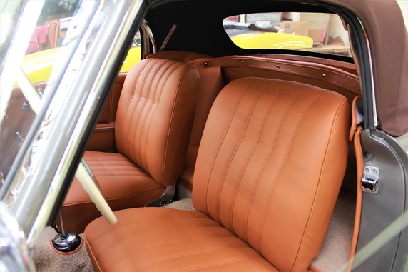 Mercedes 190SL Image