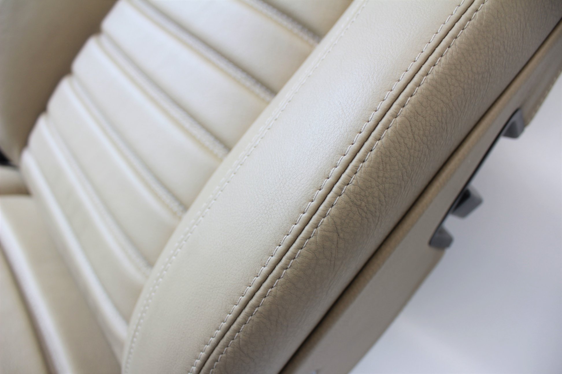 Jaguar XJS Facelift Coupe 19921996 Front Seat Covers Including